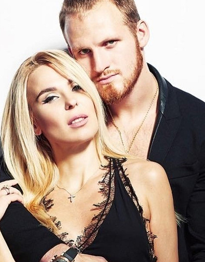 Зажигательное видео: Иван Телегин и Пелагея спели дуэтом хит группы Queen