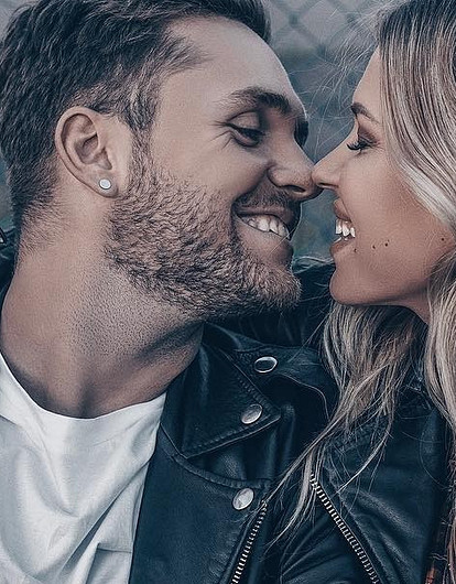 Рита Дакота объяснила, почему до сих пор не развелась с Владом Соколовским