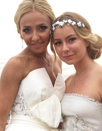 Старшая дочь Татьяны Навки похвасталась помолвочным кольцом