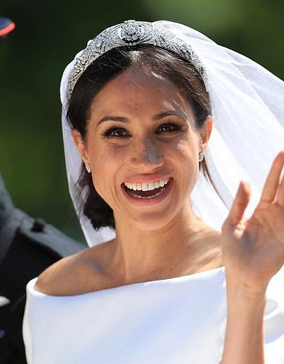 От сериальной актрисы до герцогини: как изменился язык жестов Меган Маркл