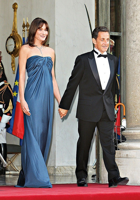 Президент Николя Саркози (63), рост которого всего 165 сантиметров, с 2007 по 2012 был одной из самых могущественных персон в мире. Хорошее доказательство того, что размер не всегда имеет...