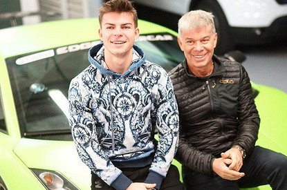 20-летний сын Олега Газманова снялся в образе современного денди