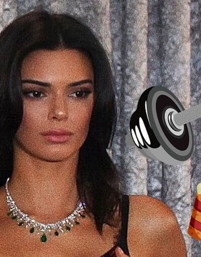 Йога по ночам и твердый протеин: секреты подготовки «ангелов» Victorias Secret