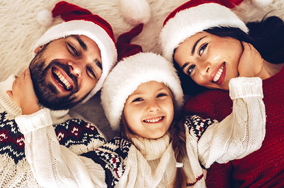 Новые конкурсы на Новый год для всей семьи: 15 веселых затей