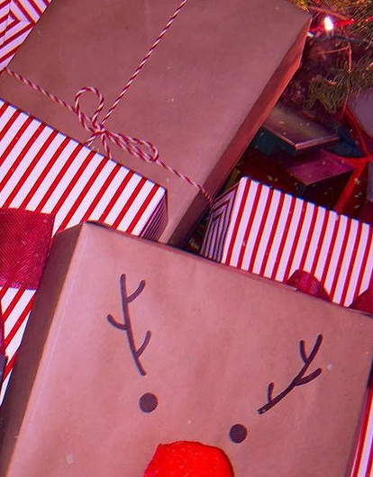 Упаковываем подарки к Новому году: 3 оригинальных способа и лайфхаки
