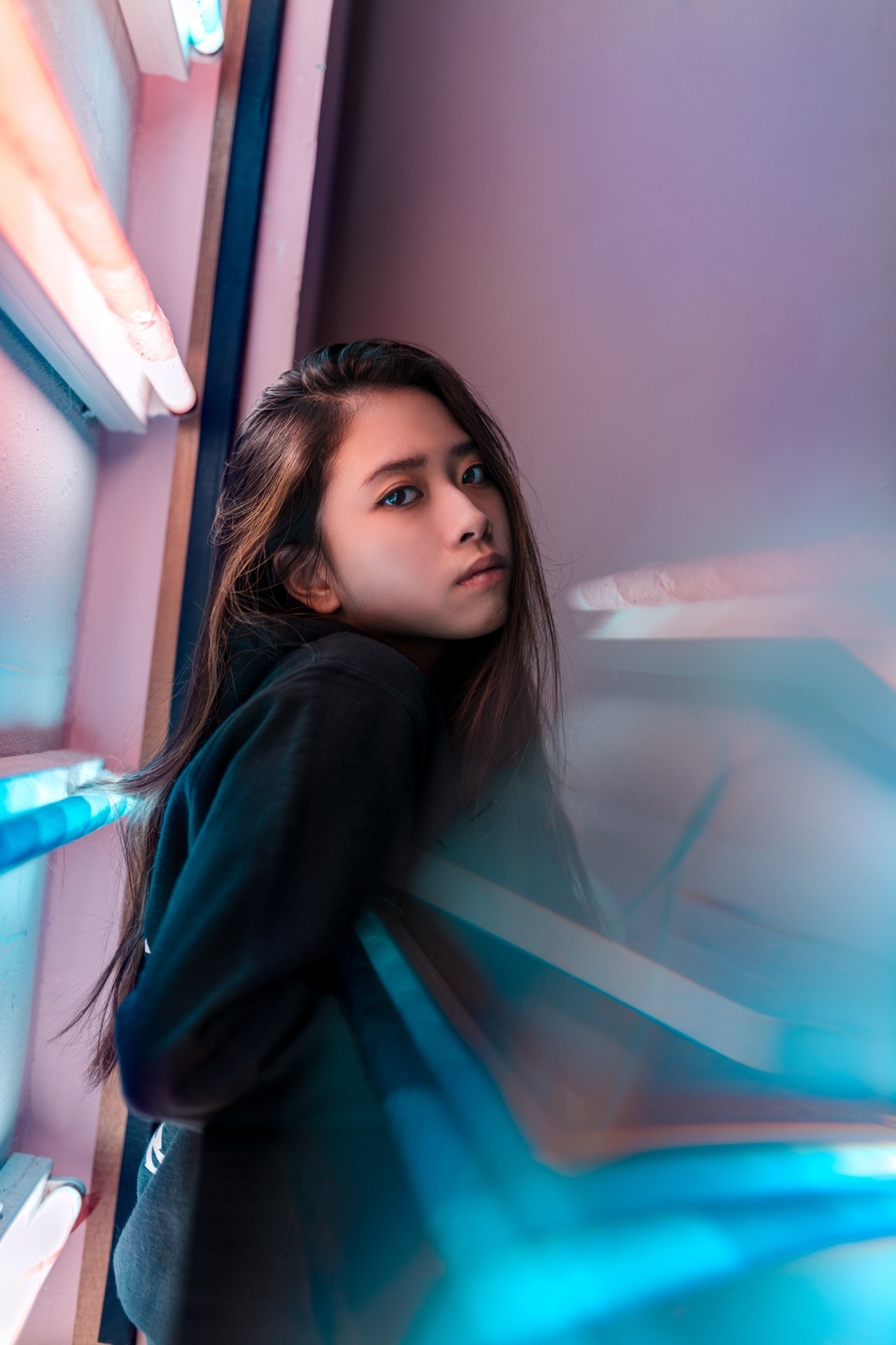 Паранойя и низкая самооценка: детские травмы знаков Зодиака