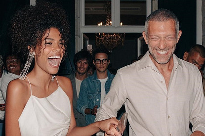 Молодая жена Венсана Касселя сменила свою фирменную прическу