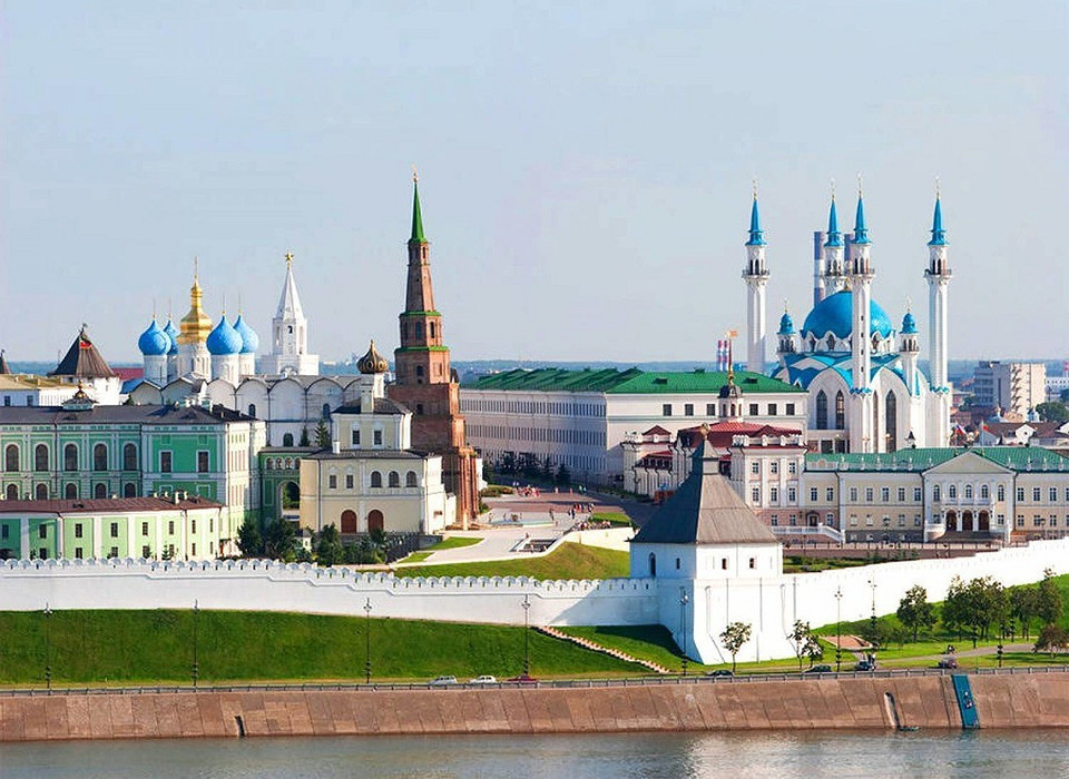 От Москвы до Сибири: топ-5 самых популярных достопримечательностей России