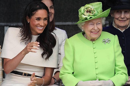 Елизавета II может передать одну из своих обязанностей Меган Маркл