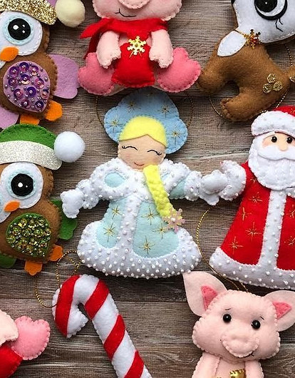 Новогодние игрушки из фетра своими руками: подборка идей