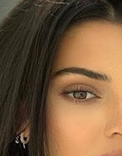 В рейтинге топ-10 самых популярных фото Instagram первое место заняла Кайли Дженнер