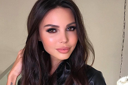 Оксана Самойлова поделилась отличной идеей новогоднего фэмили-лука