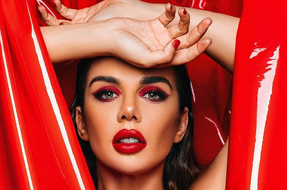 Анна Седокова судилась с бывшим мужем за право воспитывать дочь