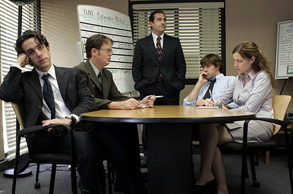 Кого могут сократить в ближайшие три месяца: прогноз Минтруда