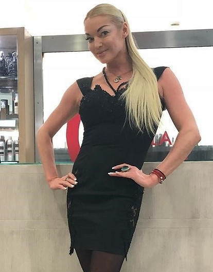 Анастасия Волочкова закрутила роман с простым охранником