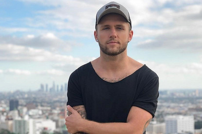 Влад Соколовский отдыхал в Лос-Анджелесе с новой девушкой