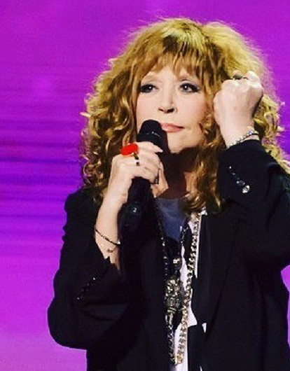 Алла Пугачева показала модную шапку-ушанку, которая не испортит укладку