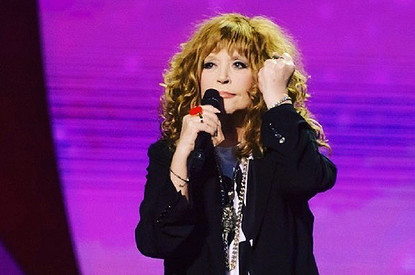 Алла Пугачева показала модную шапку-ушанку, которая не испортит укладку