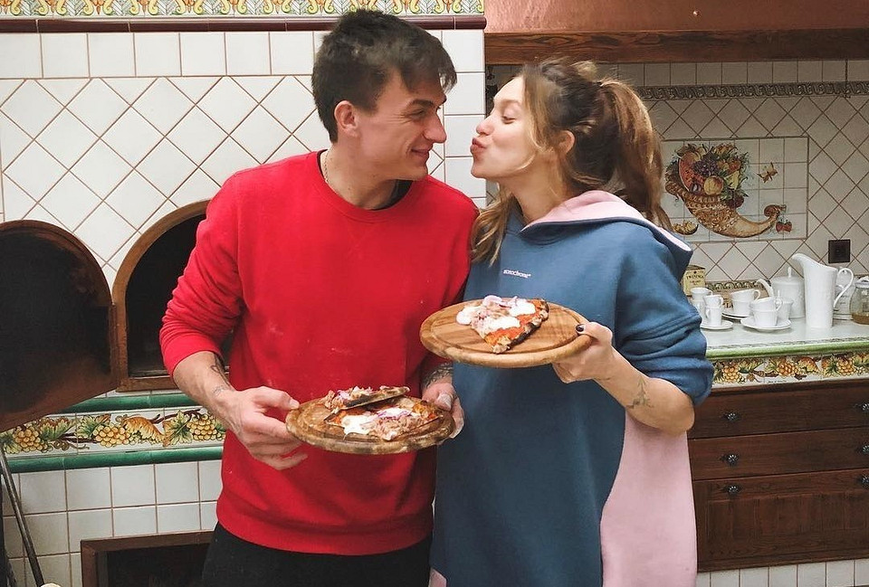 Регина Тодоренко и Влад Топалов стали родителями