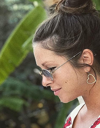 Нюша продемонстрировала фигуру спустя месяц после родов