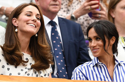 Кейт Миддлтон вышла в свет в брюках любимого кроя Меган Маркл