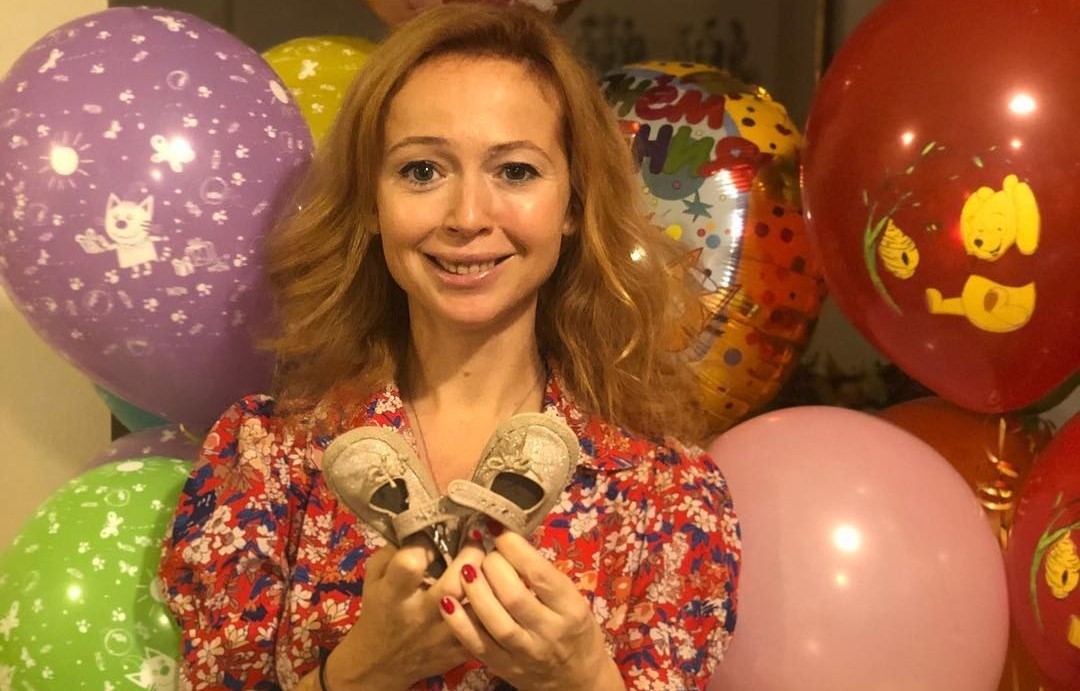 Елена Захарова отпраздновала день рождения дочки