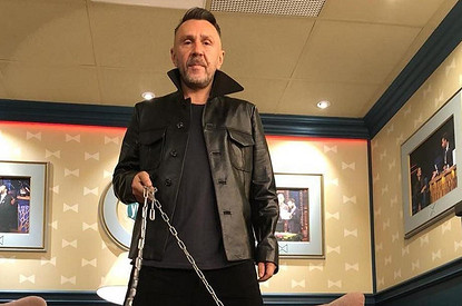 Сергей Шнуров объяснил, почему так быстро женился после развода с Матильдой