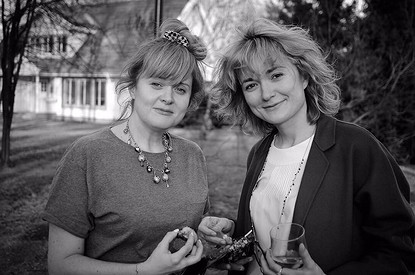 Сестры Михалковы показали редкие архивные фото молодых родителей