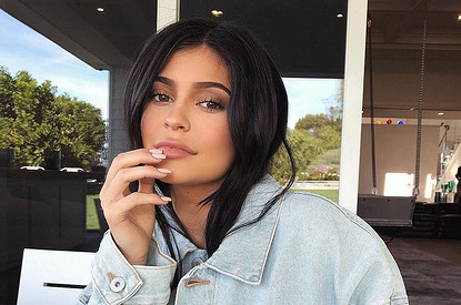 Фото дочери Кайли Дженнер побило все рекорды Instagram