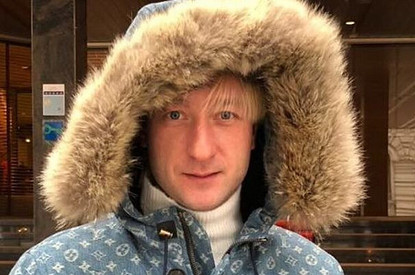 Неожиданно: Евгений Плющенко открывает каток на Мальдивах