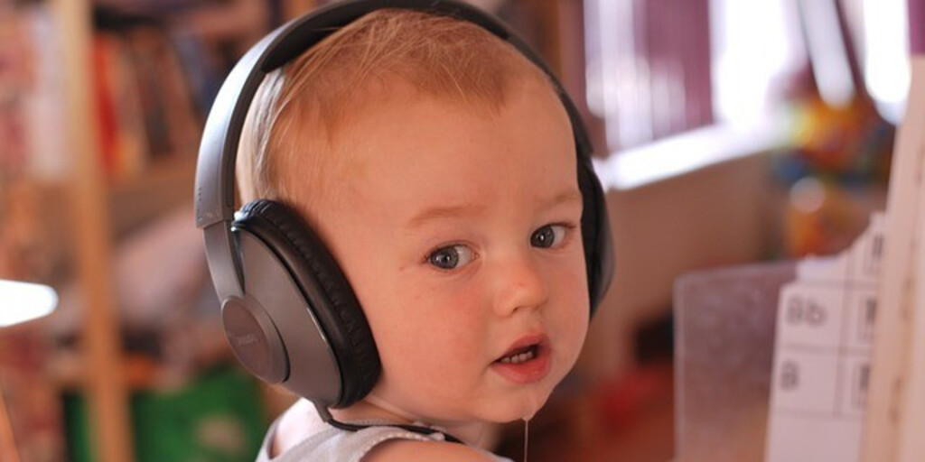 Как развить музыкальный слух у ребенка?
