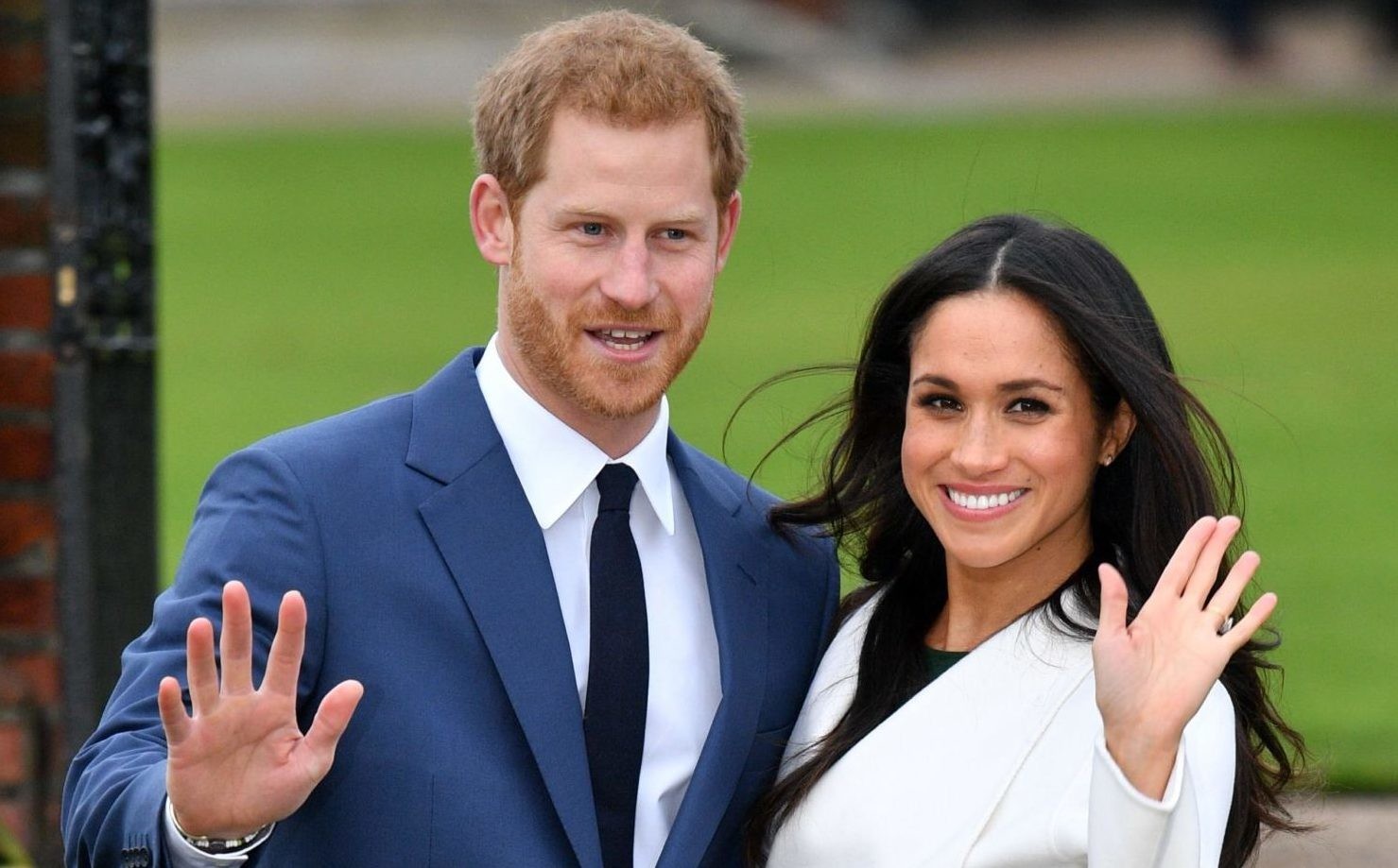 Елизавета II дала согласие на брак принца Гарри и Меган Маркл