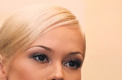 Елена Корикова подала в суд на обидчиков