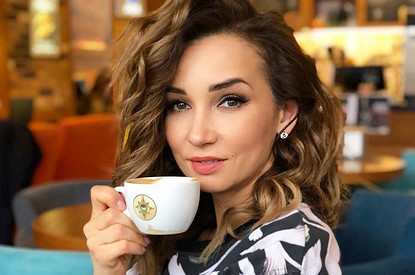 Секреты красоты Анфисы Чеховой: пустой холодильник и идеальная растяжка