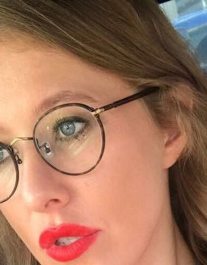 «Беременна или поправилась?»: в сети вновь обсуждают фигуру Ксении Собчак