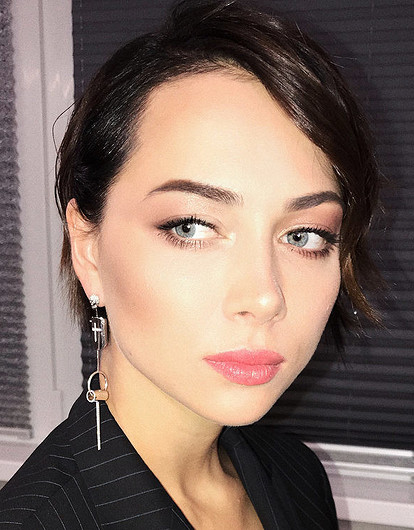 Настасья Самбурская призвала всех «толстых женщин» срочно худеть