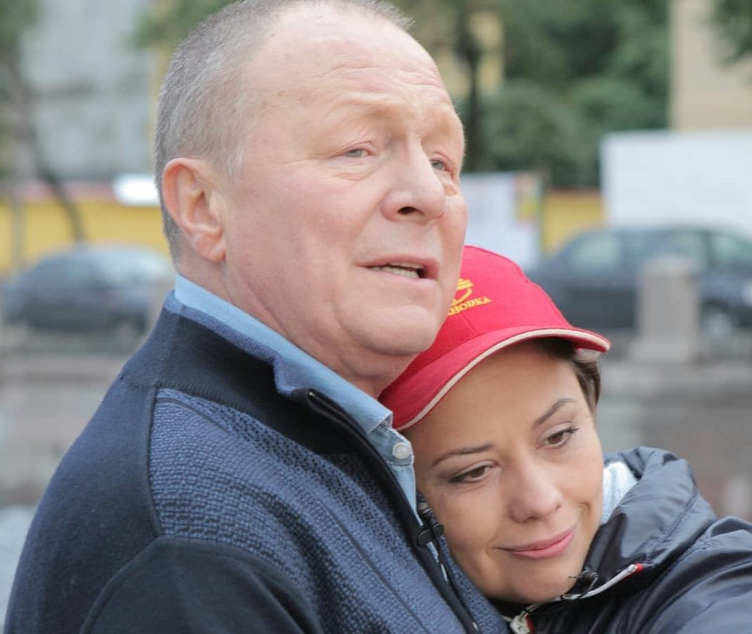 70-летний Борис Галкин впервые показал 8-месячную дочь