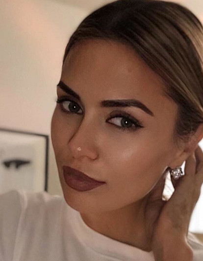 Виктория Боня пытается избавиться от наеденных за зиму «боков»