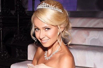 Яна Рудковская ответила хейтерам, что будет воспитывать сына еще жестче