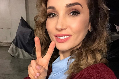 Тест Анфисы Чеховой: какого цвета платье ты выбираешь?