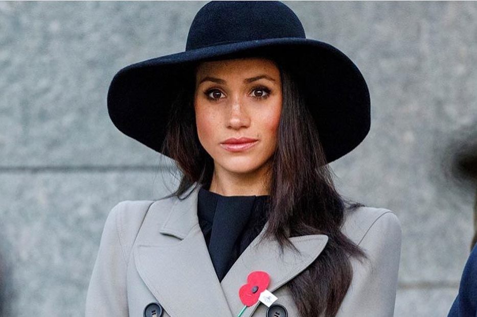 Меган Маркл официально объяснила отсутствие отца на свадьбе