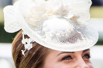 Кейт Миддлтон впервые вышла в свет после рождения принца Луи