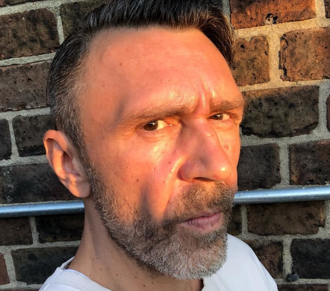 Сергей Шнуров объявил о разводе с женой