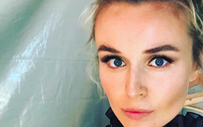 Полина Гагарина показала, в чем идеально гулять по городу этим летом