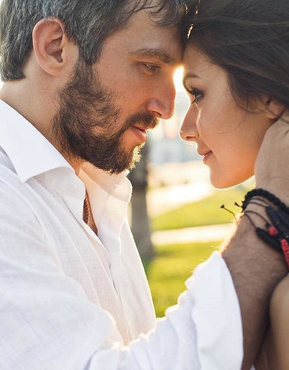 Александр Овечкин и его жена выбрали место, где родится их первенец