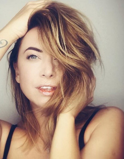 Наталья Фриске возвращается на сцену ради сестры