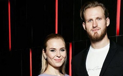 Вопреки всем слухам: Пелагея с мужем улетели на Мальдивы