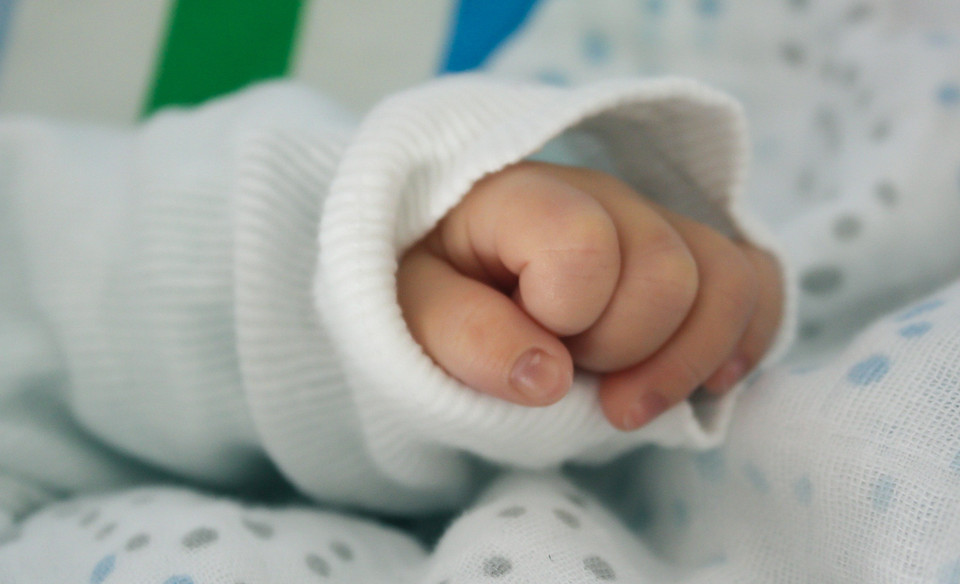 Как правильно стричь ногти ребенку?
