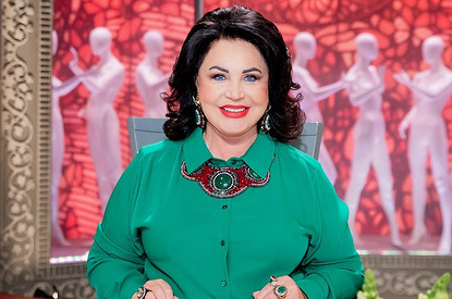 «Деревенская баба, не иначе!»: пользователи Сети раскритиковали наряд Надежды Бабкиной