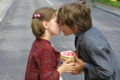 «Ну ты же девочка!»: 5 фраз, которые навязывают ребенку гендерные стереотипы